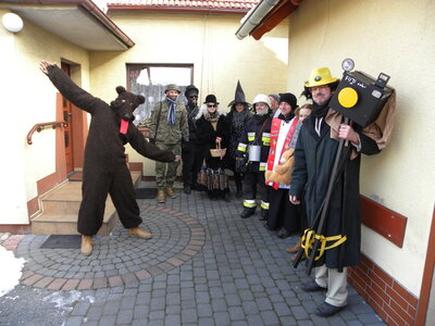 Antoniów: Wodzenie niedźwiedzia 